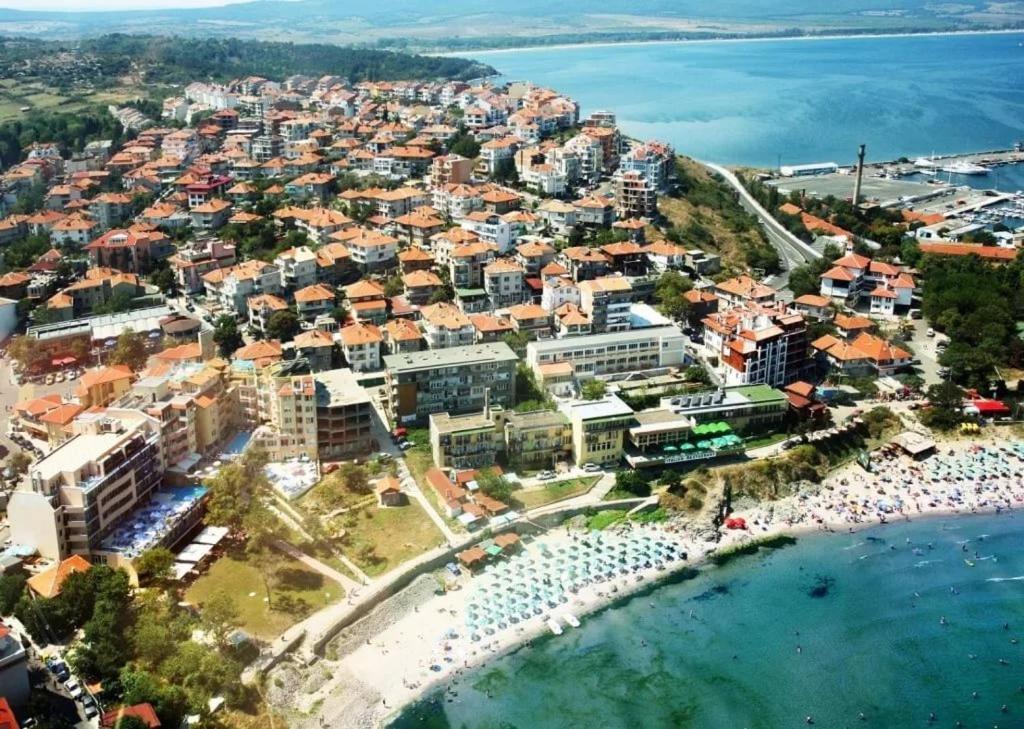 Gardenia Suites Sozopol Exterior photo